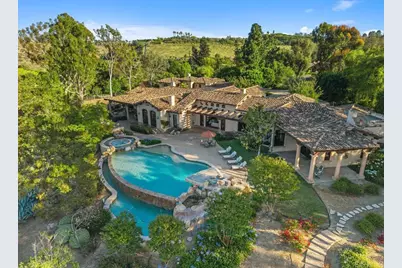 7090 Via Guadalupe, Rancho Santa Fe, CA 92067 - Photo 2