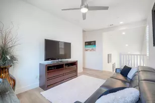 1254 Via Candelas, Oceanside, CA 92056 - Photo 18
