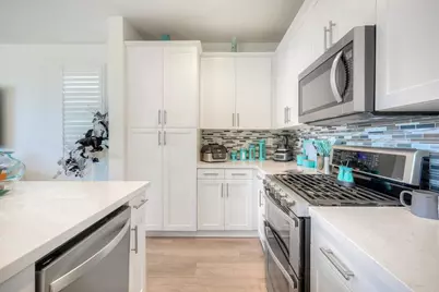 1254 Via Candelas, Oceanside, CA 92056 - Photo 10