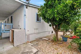 5228 Don Valdez Dr, Carlsbad, CA 92010 - Photo 32