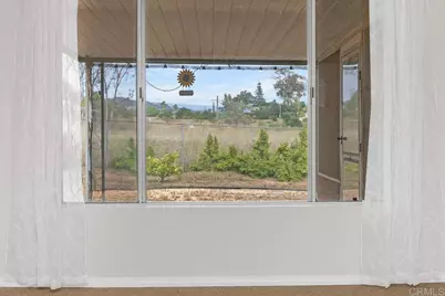 1035 Knoll Park Lane, Fallbrook, CA 92028 - Photo 14