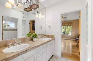 2281 Corner Creek Ln, Fallbrook, CA 92028 - Photo 32