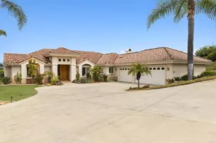 2281 Corner Creek Ln, Fallbrook, CA 92028 - Photo 1