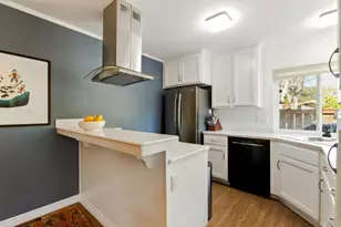 2033 Shadytree Ln, Encinitas, CA 92024 - Photo 8