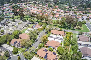 2033 Shadytree Ln, Encinitas, CA 92024 - Photo 24