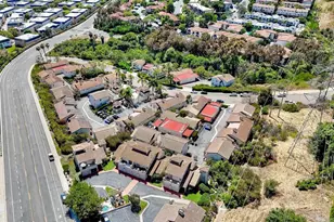 7400 Altiva Pl, Carlsbad, CA 92009 - Photo 14
