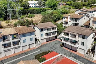 7400 Altiva Pl, Carlsbad, CA 92009 - Photo 22