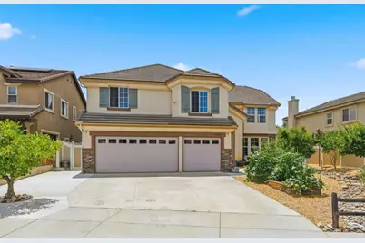 27125 Cherry Grove Court, Temecula, CA 92591 - Photo 2