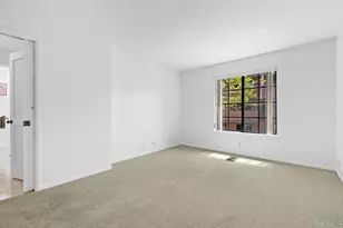 8870 Villa La Jolla Dr, La Jolla, CA 92037 - Photo 18
