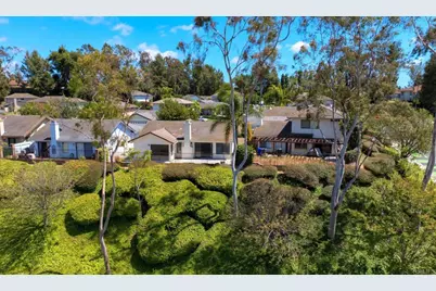 1394 Longfellow Rd, Vista, CA 92081 - Photo 28