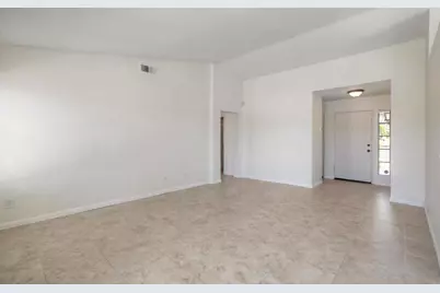 1394 Longfellow Rd, Vista, CA 92081 - Photo 10