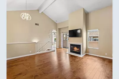 7275 Calabria Ct #69, San Diego, CA 92122 - Photo 4