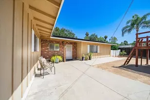 1828 Chapulin Ln, Fallbrook, CA 92028 - Photo 38