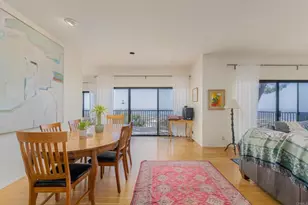 7556 Pepita Way, La Jolla, CA 92037 - Photo 2