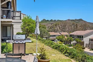 6547 Caminito Catalan, La Jolla, CA 92037 - Photo 32