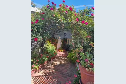 22101 Dumetz Rd., Woodland Hills, CA 91364 - Photo 18