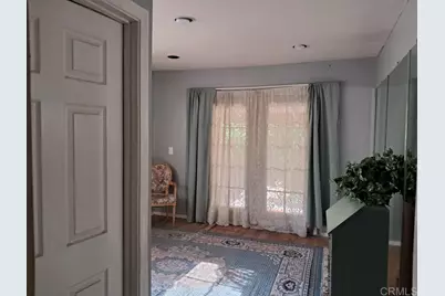 22101 Dumetz Rd., Woodland Hills, CA 91364 - Photo 12