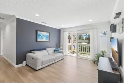 669 Diamond Way #235, Vista, CA 92083 - Photo 2