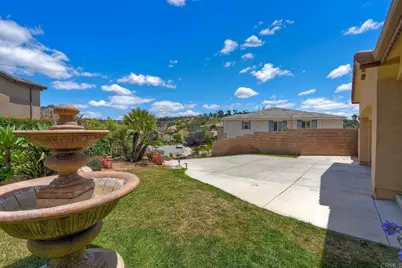 2071 Wagon Wheel Court, Escondido, CA 92026 - Photo 4