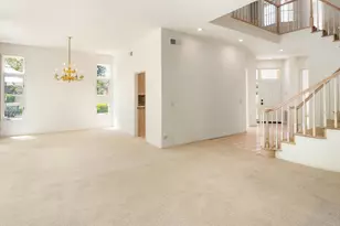9618 Claiborne Square, La Jolla, CA 92037 - Photo 10