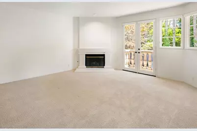 9618 Claiborne Square, La Jolla, CA 92037 - Photo 26
