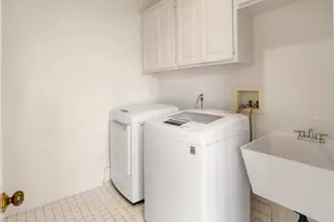 9618 Claiborne Square, La Jolla, CA 92037 - Photo 40