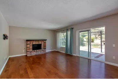 1140 Countrywood Lane, Vista, CA 92081 - Photo 16