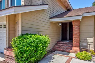 1140 Countrywood Ln, Vista, CA 92081 - Photo 2