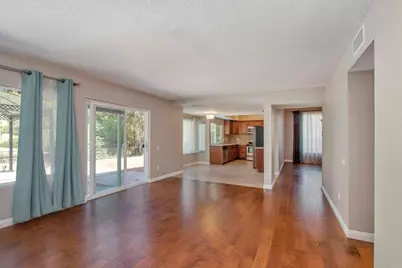 1140 Countrywood Lane, Vista, CA 92081 - Photo 16
