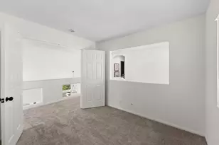 11395 Legacy Canyon Pl, San Diego, CA 92131 - Photo 22