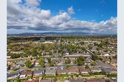 2646 Larchmont Avenue, Santa Ana, CA 92705 - Photo 48