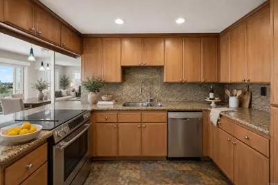 957 Hygeia Avenue, Encinitas, CA 92024 - Photo 20