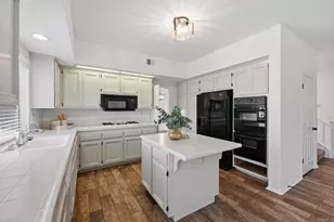 25211 Via Pera, Murrieta, CA 92563 - Photo 12