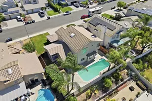25211 Via Pera, Murrieta, CA 92563 - Photo 34