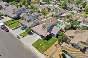 25211 Via Pera, Murrieta, CA 92563 - Photo 36