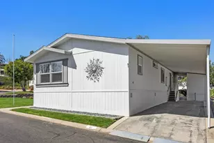 525 W El Norte Parkway, Escondido, CA 92026 - Photo 4