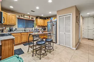 650 Begonia St, Escondido, CA 92027 - Photo 8