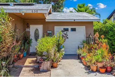 650 Begonia Street, Escondido, CA 92027 - Photo 2