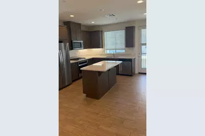 2327 Verano Way, Vista, CA 92081 - Photo 4