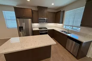 2327 Verano Wy., Vista, CA 92081 - Photo 6