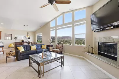 15615 Vista Vicente Drive #17, Ramona, CA 92065 - Photo 2