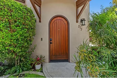 213 Hillcrest Dr., Encinitas, CA 92024 - Photo 4