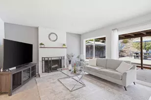 610 Flintridge Pl, Escondido, CA 92026 - Photo 4