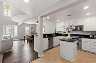 301 W G St, San Diego, CA 92101 - Photo 6