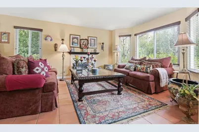 3679 Cameo Dr, Oceanside, CA 92056 - Photo 14