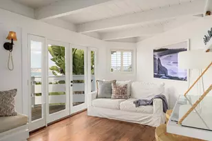 1641 Crespo Dr, La Jolla, CA 92037 - Photo 14