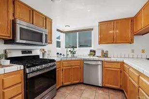 1713 W Country Club Ln, Escondido, CA 92026 - Photo 12