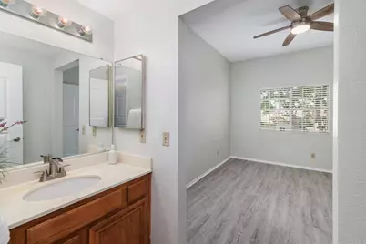 740 Breeze Hill Drive #170, Vista, CA 92081 - Photo 24