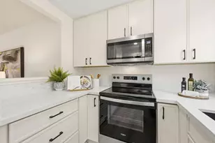 7355 Calle Cristobal, Mira Mesa, CA 92126 - Photo 10