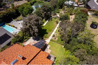 245 Loma Corta Drive, Solana Beach, CA 92075 - Photo 8
